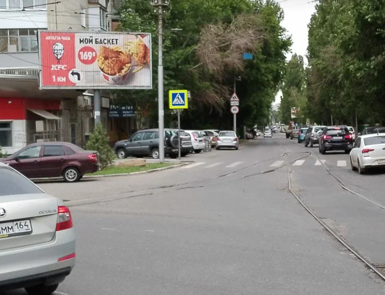 Фотография рекламного носителя, тип: Билборд 3x6, адрес: Б.Горная ул. Х Ст.Разина ул., Саратов, Саратовская область, Россия. Сторона А1-А3 №717953