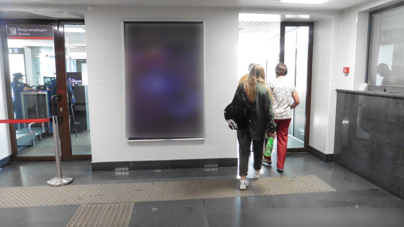 Фотография рекламного носителя, тип: Постер/баннер, адрес: ЖД вокзал «Казань», Привокзальная пл., д.1, Казань, Республика Татарстан, Россия. Сторона/вариант А №990782