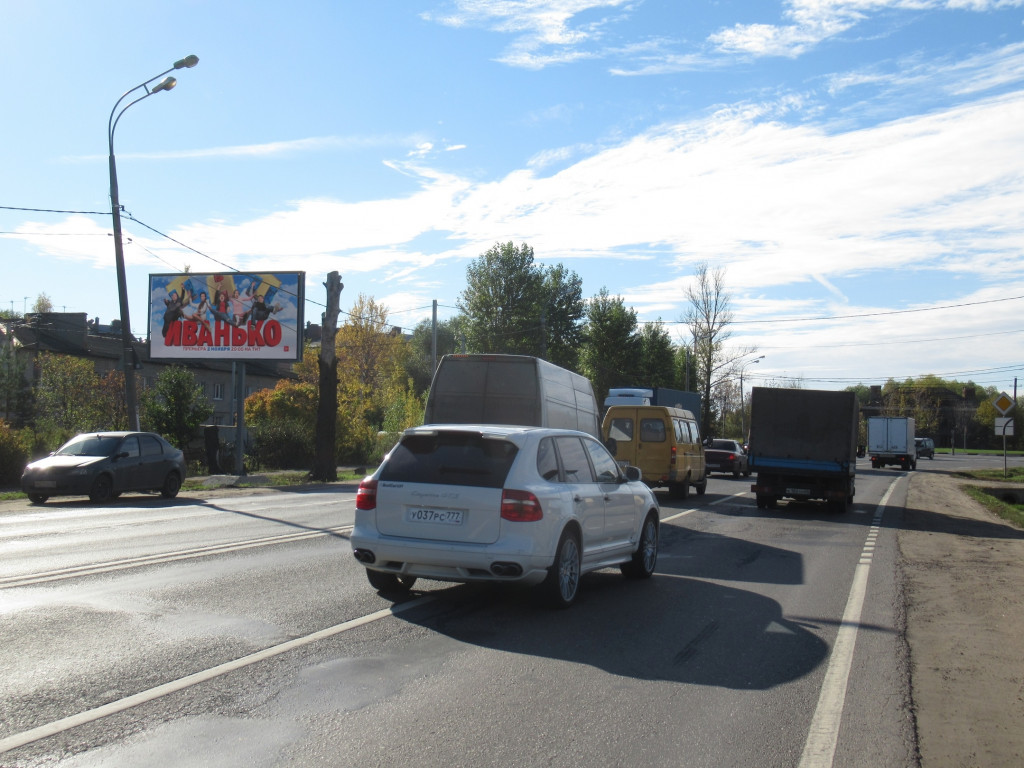 Фотография рекламного носителя, тип: Билборд 3x6, адрес: Достоевского ул., д.55 Х Февральской ул., Ростов, Ярославская область, Россия. Сторона Б №1000588