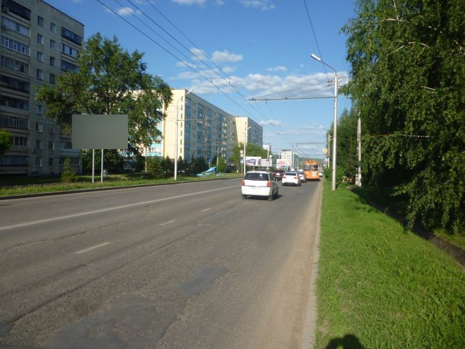 Фотография рекламного носителя, тип: Билборд 3x6, адрес: Альметьевск г., Герцена ул., д.90 Х Сулейманова ул., Альметьевск, Республика Татарстан, Россия. Сторона B №685589