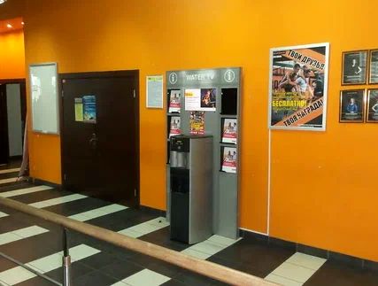 Фотография рекламного носителя, тип: Видеоэкран, адрес: Фитнес-центр «ExtraSport Июнь», Индустриальный пр-т., д.24, Санкт-Петербург, Россия. Сторона/вариант 1 №980937