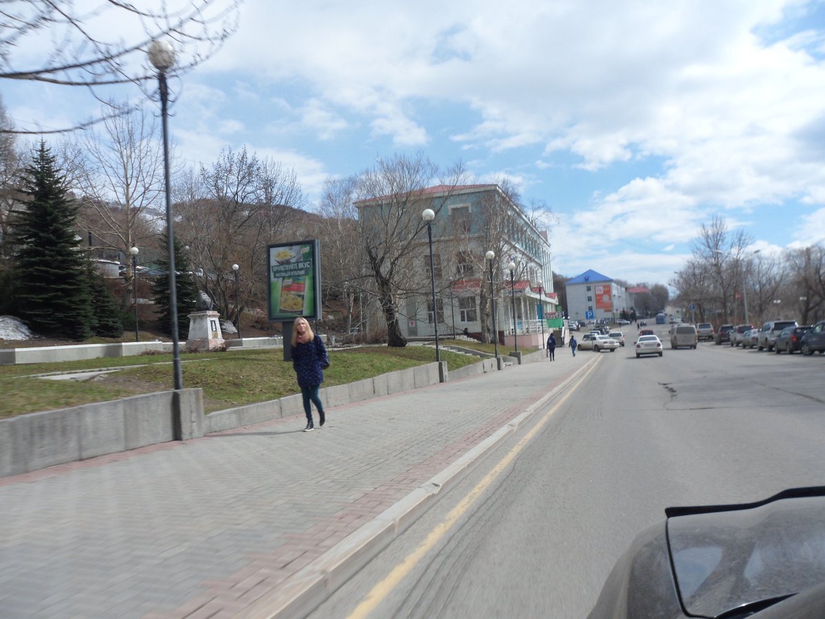 Фотография рекламного носителя, тип: Ситиформат 1.8x1.2, адрес: Ленинская ул., Аллея флота, поз.2, Петропавловск-Камчатский, Камчатский край, Россия. Сторона А №777506