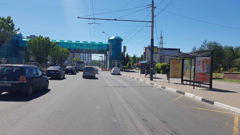 Фотография рекламного носителя, тип: Остановка 1.8x1.2, адрес: Московский пр-т., д.88, Ярославль, Ярославская область, Россия. Сторона А2 №740934