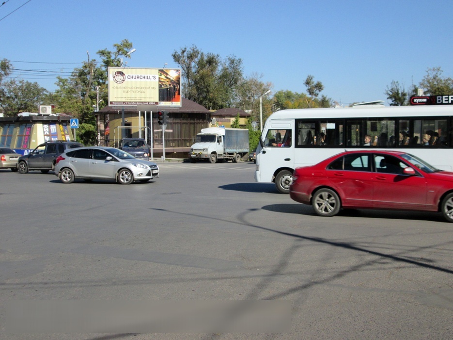 Фотография рекламного носителя, тип: Ситиборд 2.7x3.7, адрес: Петровская ул., д.106 Х Социалистическая ул., д.1, Таганрог, Ростовская область, Россия. Сторона A1-A10 №473344