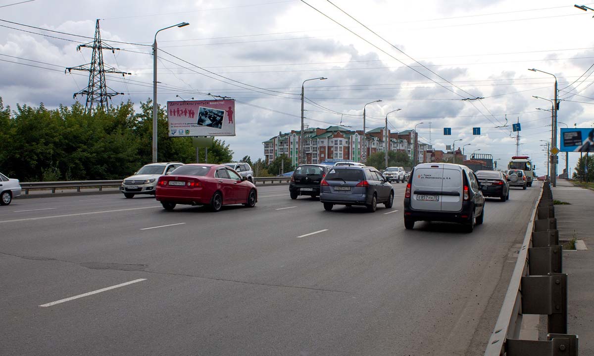 Фотография рекламного носителя, тип: Билборд 3x6, адрес: Иркутский тракт, д.1, Томск, Томская область, Россия. Сторона B №839593