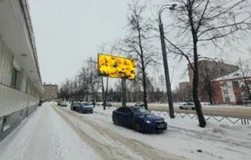 Фотография рекламного носителя, тип: Билборд 3x6, адрес: Герцена ул., д.93, поз.1, Рыбинск, Ярославская область, Россия. Сторона B №1057809