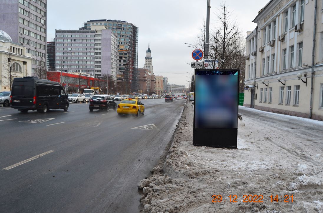 Фотография рекламного носителя, тип: Ситиформат 1.8x1.2, адрес: Садовая-Спасская ул., д.12-23, стр.2, Москва, Россия. Сторона A1-A10 №994861