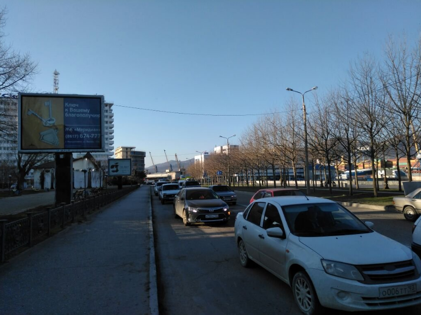 Фотография рекламного носителя, тип: Ситиборд 2.7x3.7, адрес: Мира ул., д.17-19, Новороссийск, Краснодарский край, Россия. Сторона Б №599781