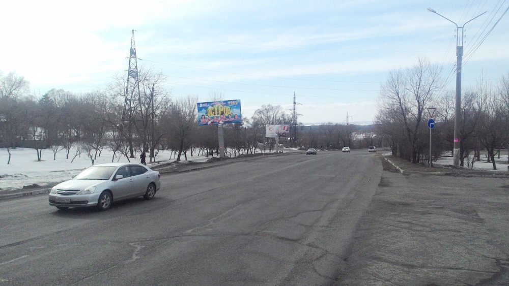 Фотография рекламного носителя, тип: Билборд 3x6, адрес: Владивостокское ш., д.137, Уссурийск, Приморский край, Россия. Сторона Б №756874