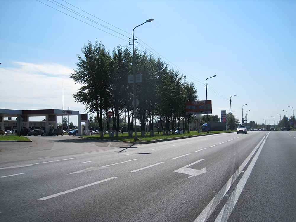 Фотография рекламного носителя, тип: Билборд 3x6, адрес: Кирилловское ш., АЗС Спутник, Череповец, Вологодская область, Россия. Сторона Б №644974