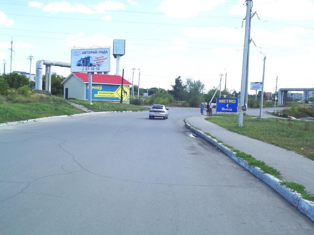 Фотография рекламного носителя, тип: Билборд 3x6, адрес: Урицкого ул., д.100, поз.2, Ульяновск, Ульяновская область, Россия. Сторона B №690640