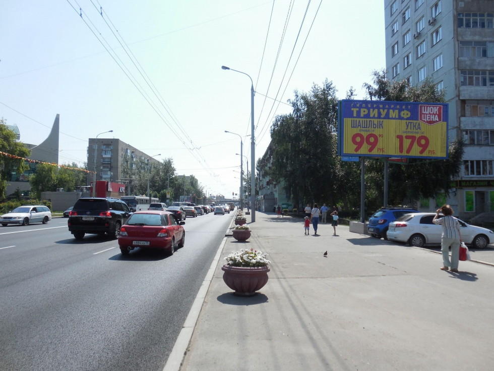 Фотография рекламного носителя, тип: Билборд 3x6, адрес: Красный путь ул., д.36, корп.1, Омск, Омская область, Россия. Сторона А3 №1010116