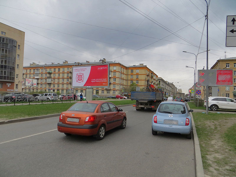 Фотография рекламного носителя, тип: Билборд 3x6, адрес: Кузнецовская ул. Х Варшавская ул., д.19, корп.2, Санкт-Петербург, Россия. Сторона B №1094442
