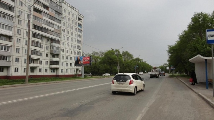 Фотография рекламного носителя, тип: Билборд 3x6, адрес: Владивостокское ш., д.18, Уссурийск, Приморский край, Россия. Сторона В №791295