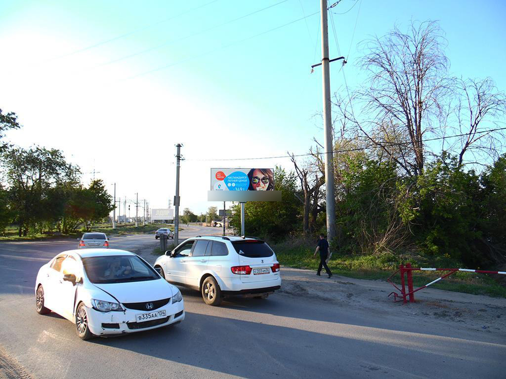 Фотография рекламного носителя, тип: Билборд 3x6, адрес: Садовая ул., ж/д переезд, Волгоград, Волгоградская область, Россия. Сторона A №516942