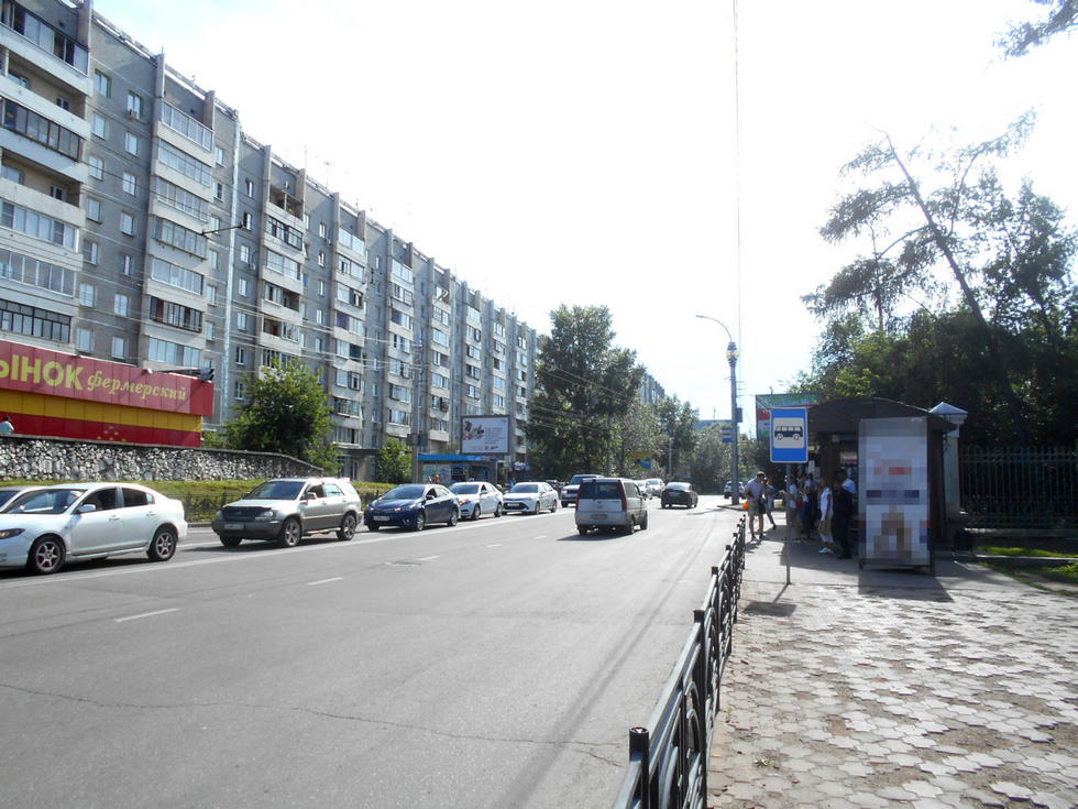 Фотография рекламного носителя, тип: Ситиборд 2.7x3.7, адрес: 1-ая Советская ул., д.98, Иркутск, Иркутская область, Россия. Сторона Б №330440