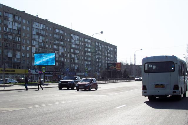 Фотография рекламного носителя, тип: Билборд 3x6, адрес: Коммунистический пр-т., д.27, Ростов-на-Дону, Ростовская область, Россия. Сторона Б №1325283