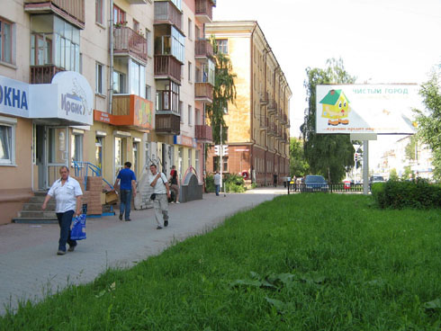 Фотография рекламного носителя, тип: Билборд 3x6, адрес: Пархоменко ул., д.9 Х Карла Маркса ул., Нижний Тагил, Свердловская область, Россия. Сторона B №483633