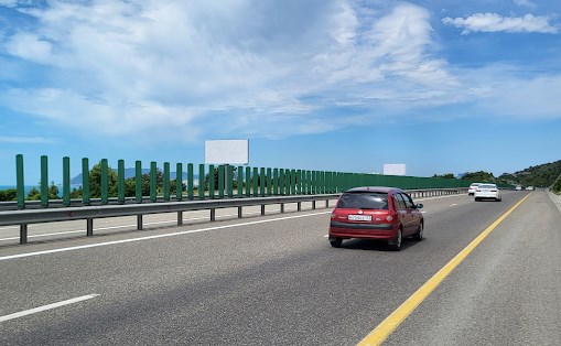 Фотография рекламного носителя, тип: Билборд 3x6, адрес: М-4 "Дон" а/д, 1 528 000м, Геленджик, Краснодарский край, Россия. Сторона B №962127