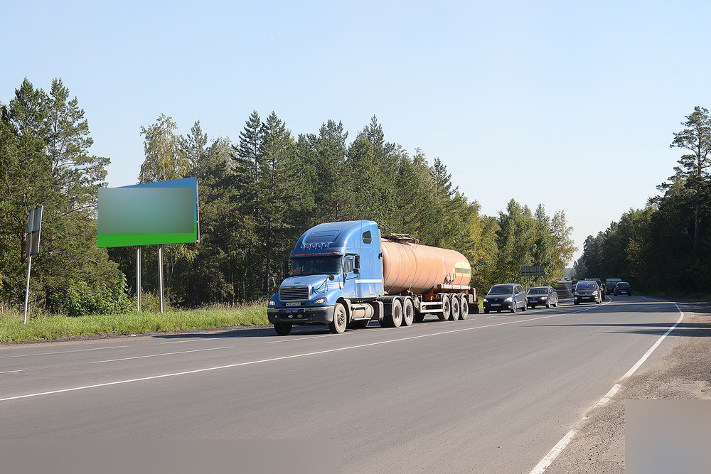 Фотография рекламного носителя, тип: Билборд 3x6, адрес: Московский тракт Х Чайковского ул., поз.2, Ангарск, Иркутская область, Россия. Сторона B №860010