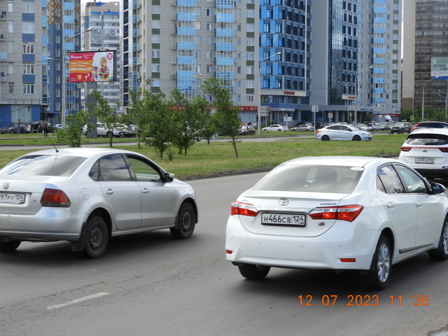 Фотография рекламного носителя, тип: Билборд 3x6, адрес: Алексеева ул., д.43-39, Красноярск, Красноярский край, Россия. Сторона B №806358