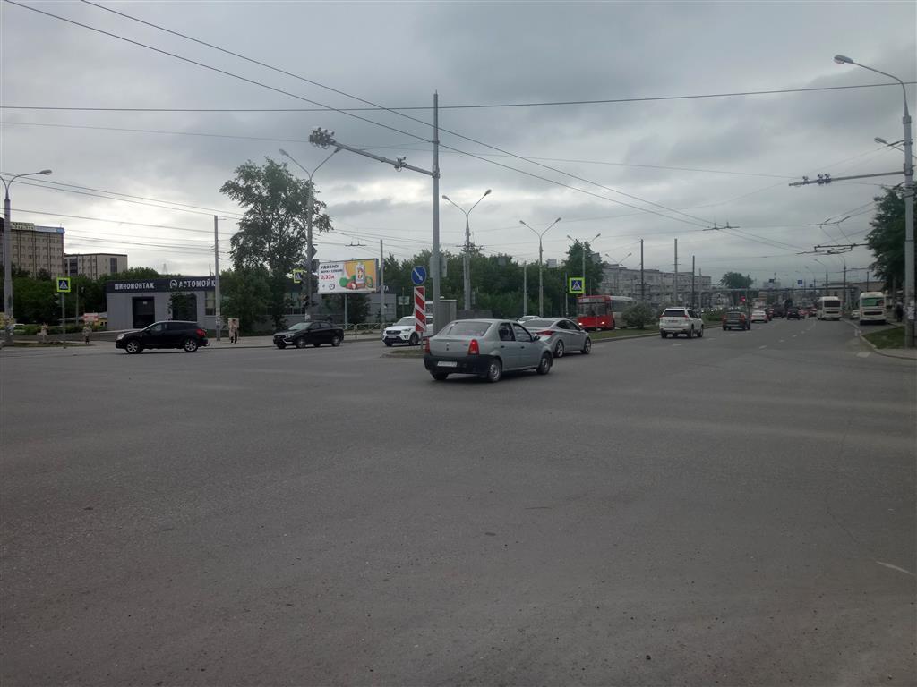 Фотография рекламного носителя, тип: Билборд 3x6, адрес: Героев Хасана ул. Х Чкалова ул., Пермь, Пермский край, Россия. Сторона B1-B3 №758416