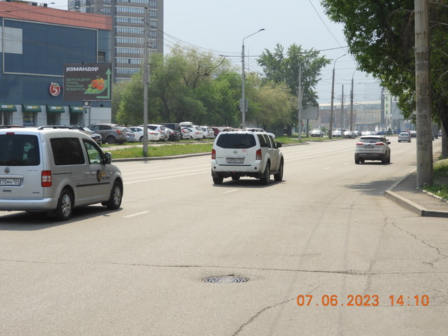 Фотография рекламного носителя, тип: Ситиборд 2.7x3.7, адрес: Абалаковых ул. Х Бограда ул., д.134, Красноярск, Красноярский край, Россия. Сторона B №666213