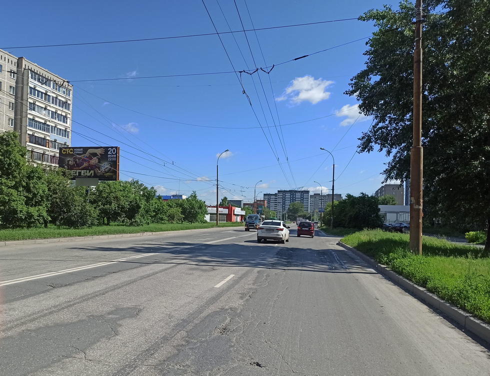 Фотография рекламного носителя, тип: Билборд 3x6, адрес: Фрезеровщиков ул., д.43 Х Таганская ул., Екатеринбург, Свердловская область, Россия. Сторона Б №944140