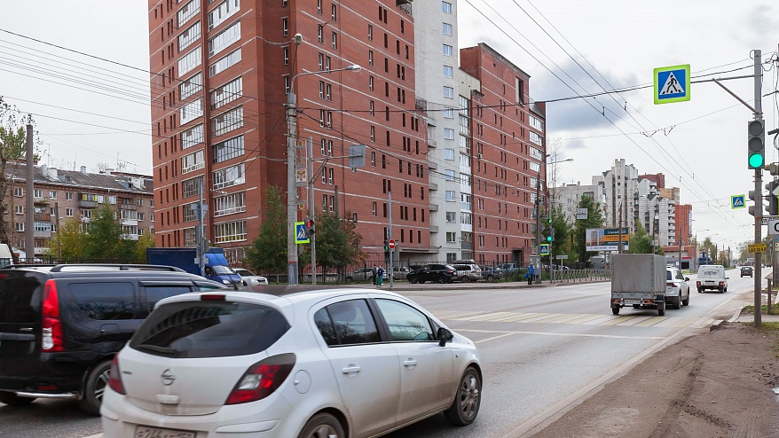 Фотография рекламного носителя, тип: Билборд 3x6, адрес: Космонавтов ш., д.173б Х Одоевского ул., Пермь, Пермский край, Россия. Сторона B №835656