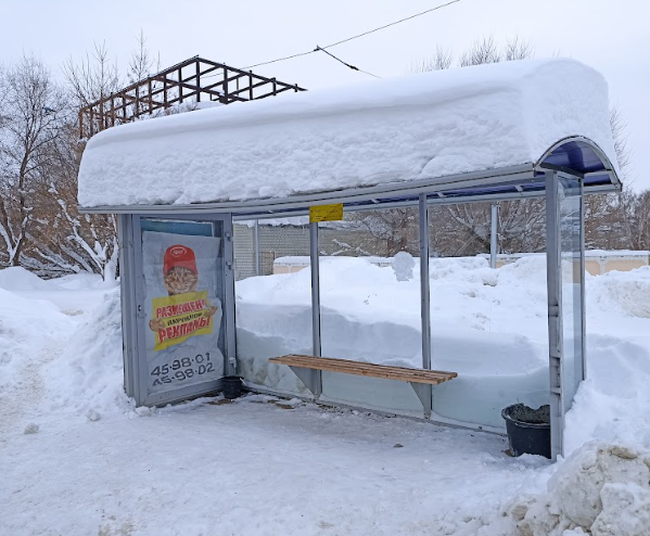 Фотография рекламного носителя, тип: Остановка 1.8x1.2, адрес: Вокзальная ул., д.2, Саратов, Саратовская область, Россия. Сторона А №586065