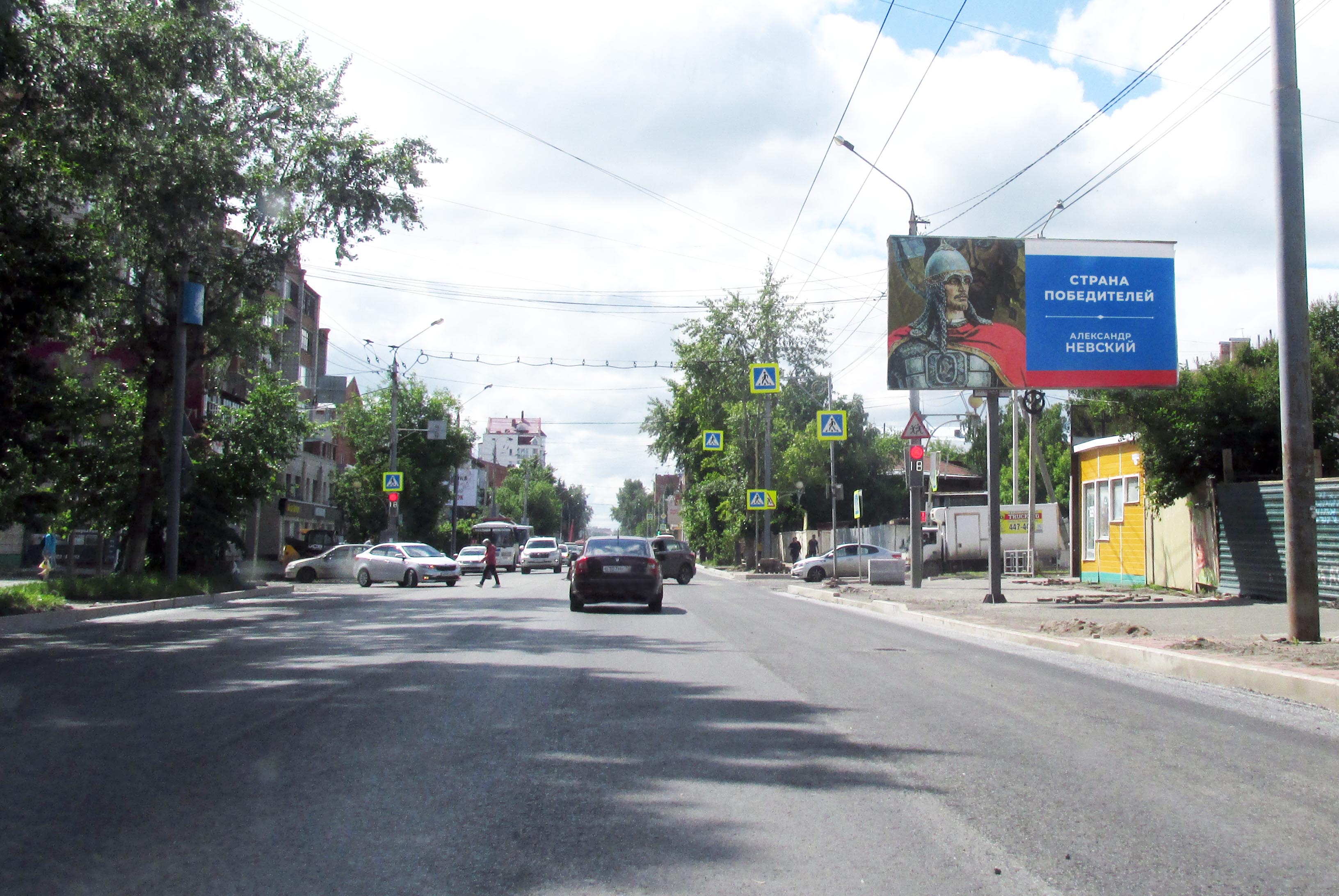Фотография рекламного носителя, тип: Билборд 3x6, адрес: Ленина пр-т., д.144 Х Сакко пер., Томск, Томская область, Россия. Сторона A №839576