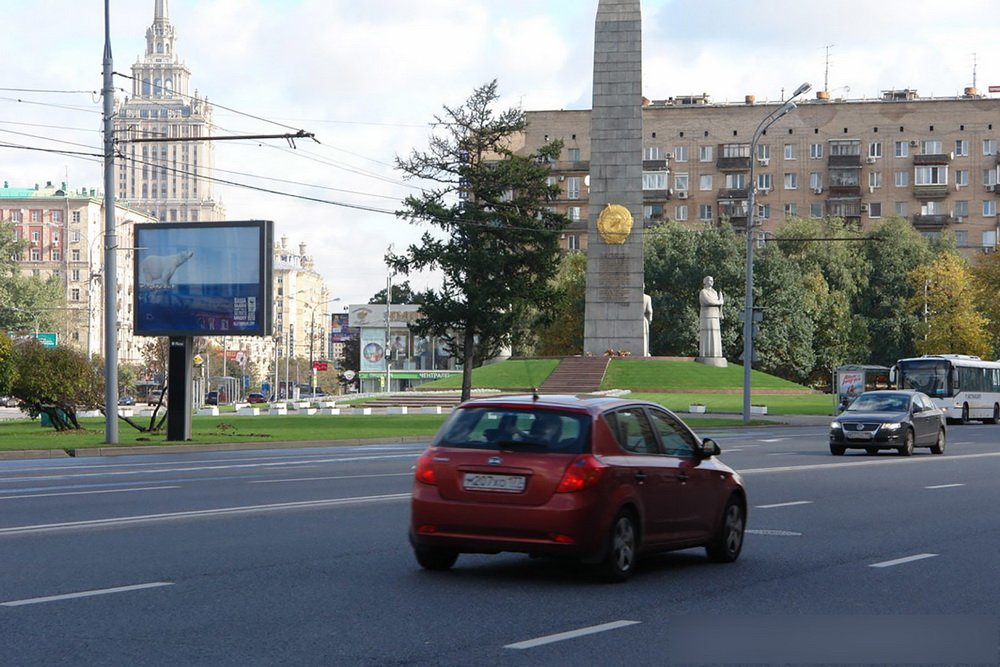 Фотография рекламного носителя, тип: Ситиборд 2.7x3.7, адрес: Дорогомиловская Б. ул., д.9-11, Москва, Россия. Сторона Б №577963
