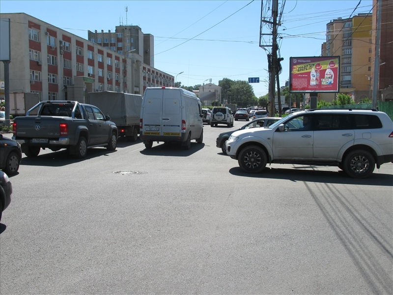 Фотография рекламного носителя, тип: Ситиборд 2.7x3.7, адрес: Есенина ул., д.16, Рязань, Рязанская область, Россия. Сторона А1-А5 №794167