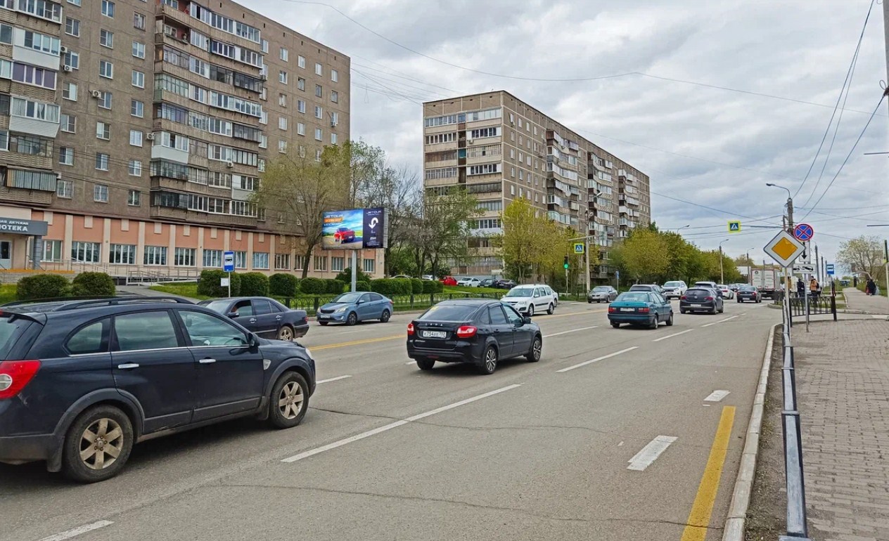 Фотография рекламного носителя, тип: Билборд 3x6, адрес: Ленина пр-т., д.124, ост. Ледовый дворец-Арена Металлург, Магнитогорск, Челябинская область, Россия. Сторона B №1088660