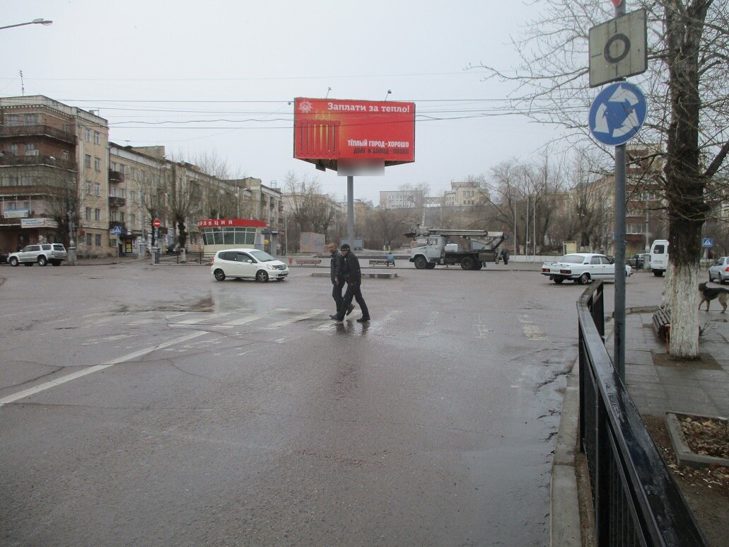 Фотография рекламного носителя, тип: Билборд 3x6, адрес: Славы пл., Улан-Удэ, Республика Бурятия, Россия. Сторона С №697338