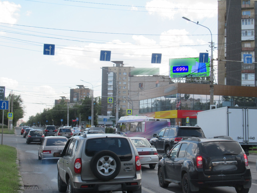 Фотография рекламного носителя, тип: Медиафасад, адрес: Маршала Жукова пр-т., д.115а Х Хорошева ул., Волгоград, Волгоградская область, Россия. Сторона А12 №946402