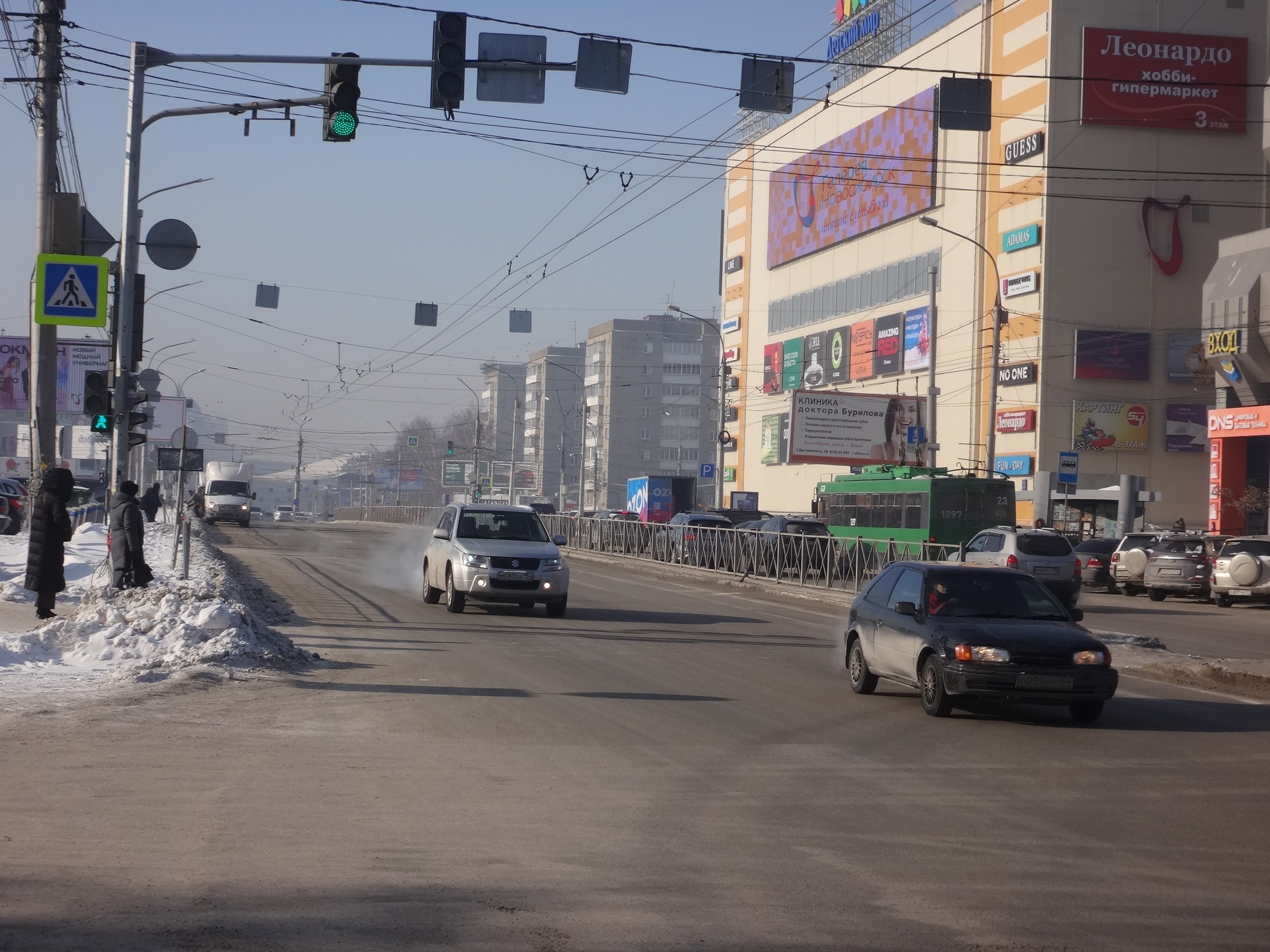 Фотография рекламного носителя, тип: Медиафасад, адрес: Гоголя ул., д.13, Новосибирск, Новосибирская область, Россия. Сторона А1 №1079669