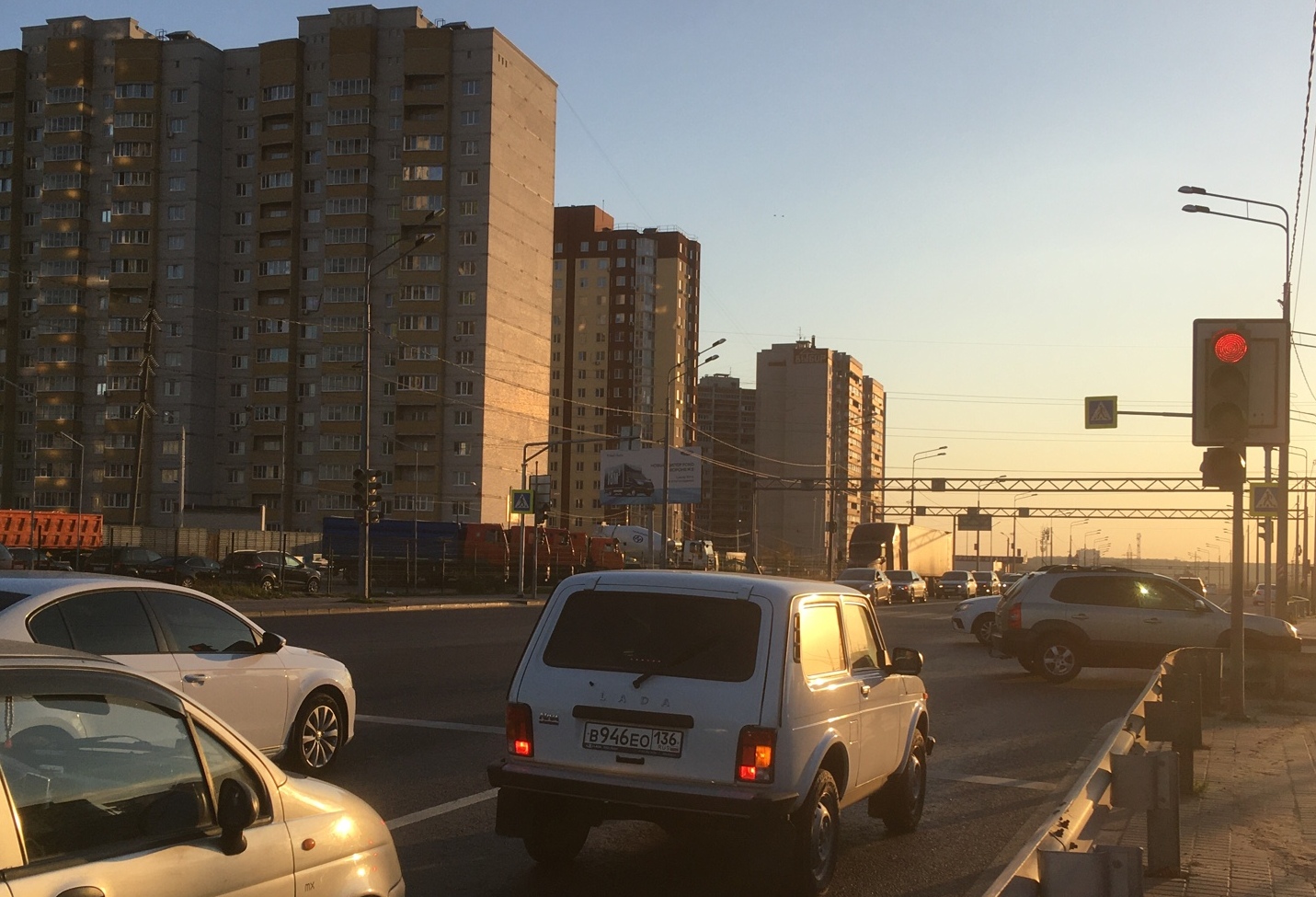 Фотография рекламного носителя, тип: Билборд 3x6, адрес: Антонова-Овсеенко ул., д.35, Воронеж, Воронежская область, Россия. Сторона B №945556