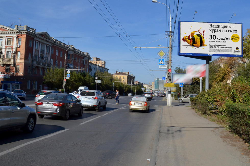 Фотография рекламного носителя, тип: Билборд 3x6, адрес: Ленина пр-т. Х Пражская ул., Волгоград, Волгоградская область, Россия. Сторона А №337810