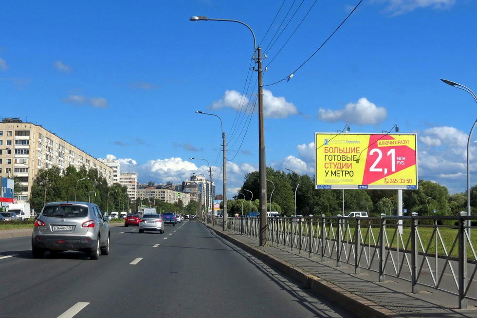 Фотография рекламного носителя, тип: Билборд 3x6, адрес: Луначарского пр-т., д.84, корп.3, Санкт-Петербург, Россия. Сторона А №706914