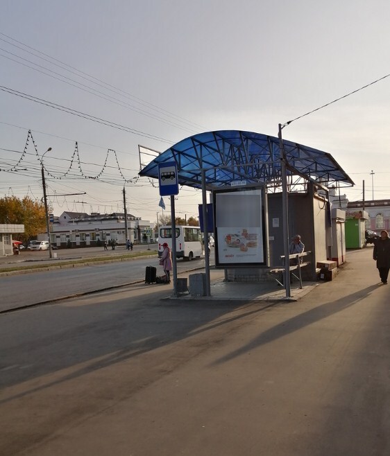 Фотография рекламного носителя, тип: Остановка, адрес: Советская ул., д.174, Йошкар-Ола, Республика Марий Эл, Россия. Сторона A №961401