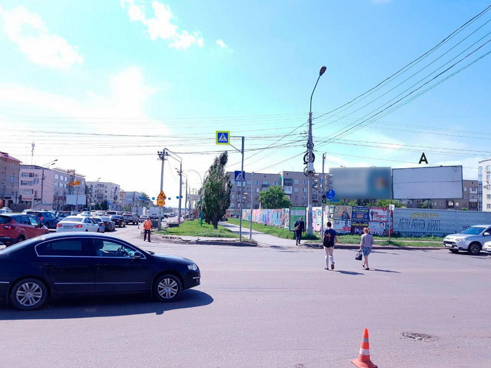 Фотография рекламного носителя, тип: Билборд 3x6, адрес: Жукова ул. X Масленникова ул., поз.1, Омск, Омская область, Россия. Сторона А №1010088