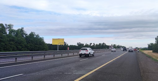 Фотография рекламного носителя, тип: Билборд 3x6, адрес: М-4 "Дон" а/д, 985 700м, Ростов-на-Дону, Ростовская область, Россия. Сторона Б №704211