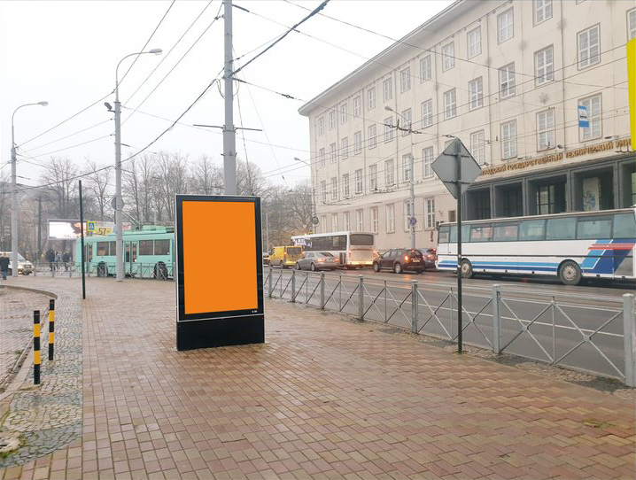 Фотография рекламного носителя, тип: Ситиформат 1.8x1.2, адрес: Победы пл., КГТУ, Калининград, Калининградская область, Россия. Сторона Б №974166
