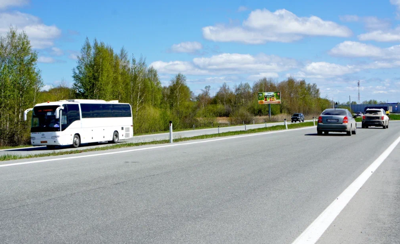 Фотография рекламного носителя, тип: Билборд 3x6, адрес: ЕКАД, съезд на Кольцовский тракт, Екатеринбург, Свердловская область, Россия. Сторона B №1323524