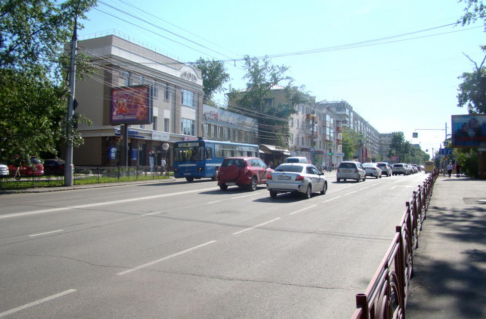 Фотография рекламного носителя, тип: Ситиборд 2.7x3.7, адрес: 1-ая Советская ул. Х Депутатская ул., Иркутск, Иркутская область, Россия. Сторона Б №330444