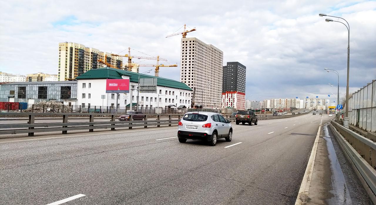 Фотография рекламного носителя, тип: Билборд 3x6, адрес: Боровское ш., съезд на Булата Окуджавы ул., Москва, Россия. Сторона Б №868869