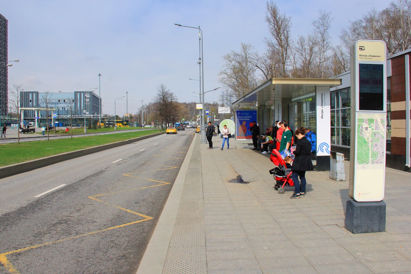 Фотография рекламного носителя, тип: Остановка 1.8x1.2, адрес: Дыбенко ул., д.42, Москва, Россия. Сторона А1 №996368