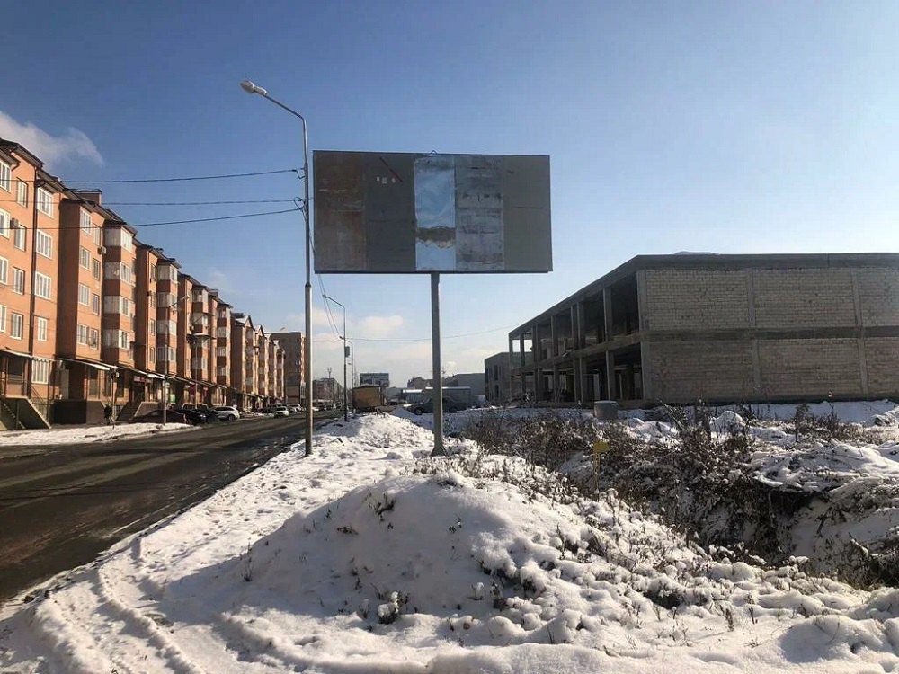 Фотография рекламного носителя, тип: Билборд 3x6, адрес: Весенняя ул., д.50А, Владикавказ, Республика Северная Осетия – Алания, Россия. Сторона А №1057924