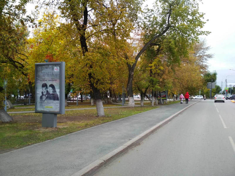 Фотография рекламного носителя, тип: Ситиформат 1.8x1.2, адрес: Республики ул., "ЖК Машаров", Тюмень, Тюменская область, Россия. Сторона B №944925